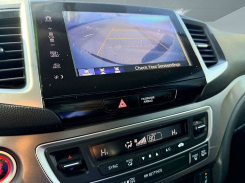 Used 2018 Honda Ridgeline RTL-T image 30