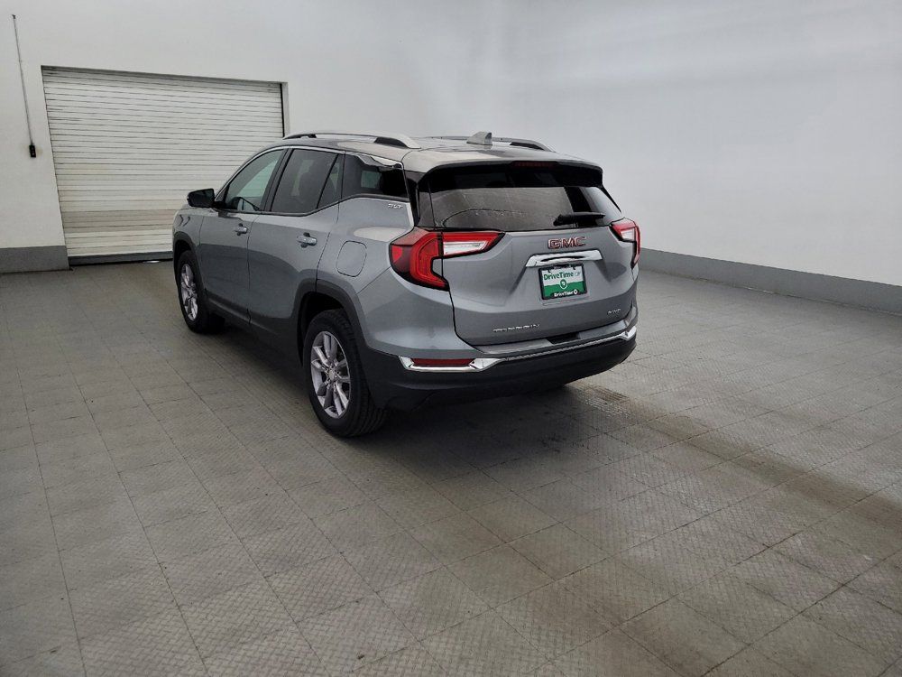 Used 2023 GMC Terrain SLT AWD/4WD image 5