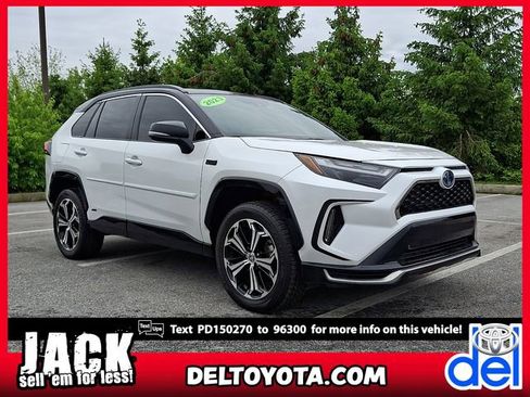 Used 2023 Toyota RAV4 XSE w/ Weather Package AWD/4WD image 1