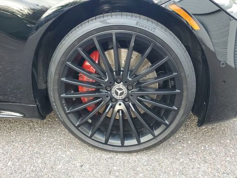 Used 2022 Mercedes-Benz S 500 4MATIC w/ AMG Line Package image 5