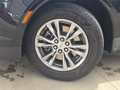 Used 2023 Cadillac XT5 Premium Luxury FWD image 8