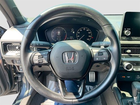 Used 2024 Honda Civic Sport image 11