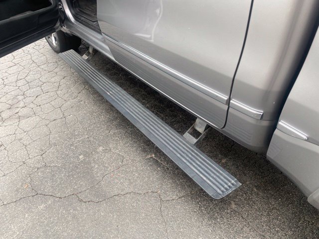 Used 2022 RAM 1500 Limited AWD/4WD image 12
