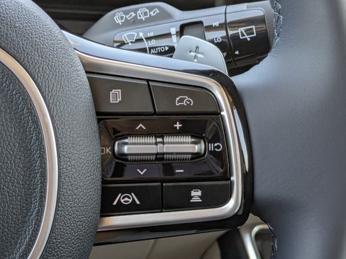 New 2026 Kia Carnival SX FWD image 39