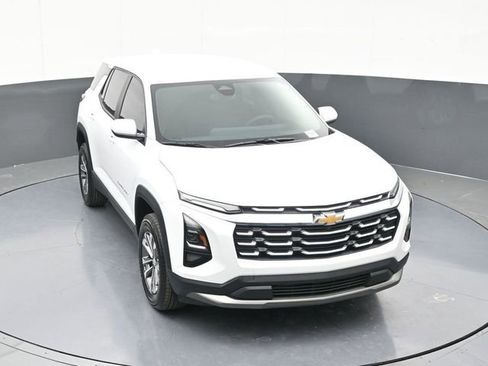 New 2026 Chevrolet Equinox LT FWD image 67