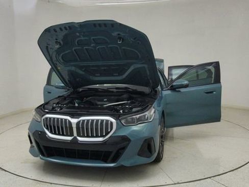 Used 2024 BMW 530i image 71