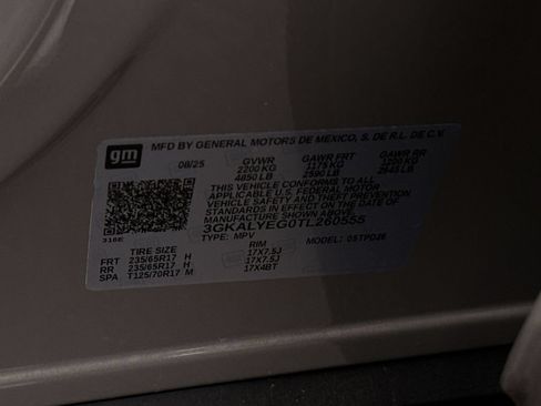 Used 2026 GMC Terrain AT4 w/ Convenience Package III AWD/4WD image 30