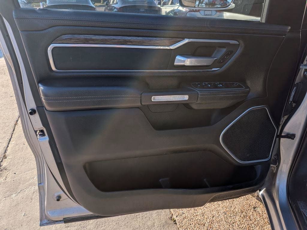 Used 2019 RAM 1500 Laramie w/ Trailer Tow Group RWD image 15
