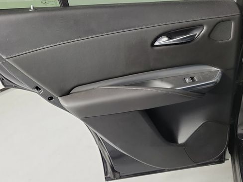 Used 2021 Cadillac XT4 Premium Luxury w/ Driver Awareness Package FWD image 13