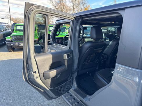 Used 2021 Jeep Gladiator Mojave image 29