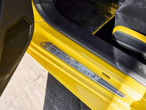 Used 2023 Lamborghini Huracan Tecnica image 41