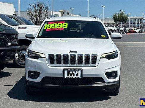 Used 2021 Jeep Cherokee Latitude Lux FWD image 9
