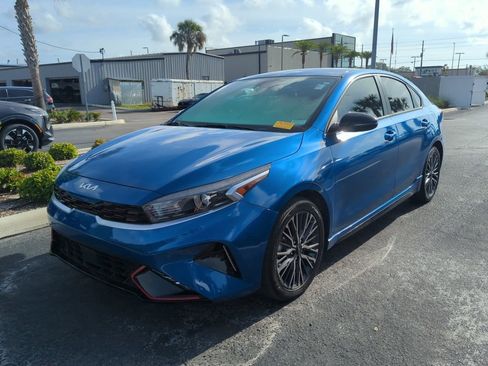 Used 2023 Kia Forte GT-Line w/ GT-Line Technology Package image 4