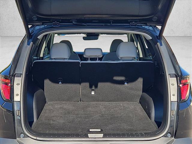 Used 2025 Hyundai Tucson SEL FWD image 6