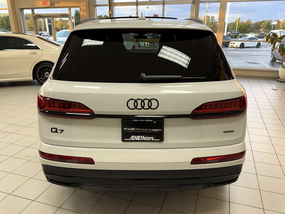Used 2022 Audi Q7 3.0T Prestige AWD/4WD image 5