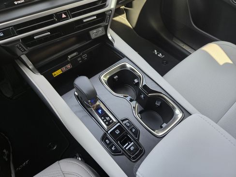 New 2026 Lexus RX 350 F Sport AWD/4WD image 10