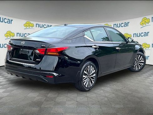 Used 2023 Nissan Altima 2.5 SV AWD/4WD image 6