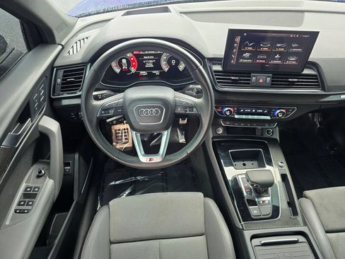 Used 2023 Audi SQ5 Prestige AWD/4WD image 2