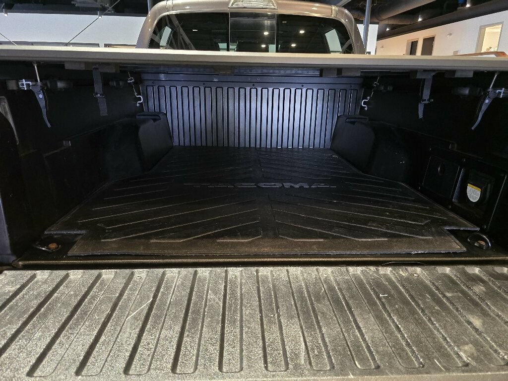 Used 2023 Toyota Tacoma TRD Pro AWD/4WD image 24