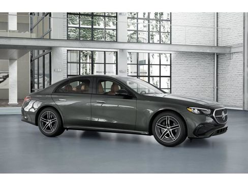 New 2026 Mercedes-Benz E 350 4MATIC Sedan image 13