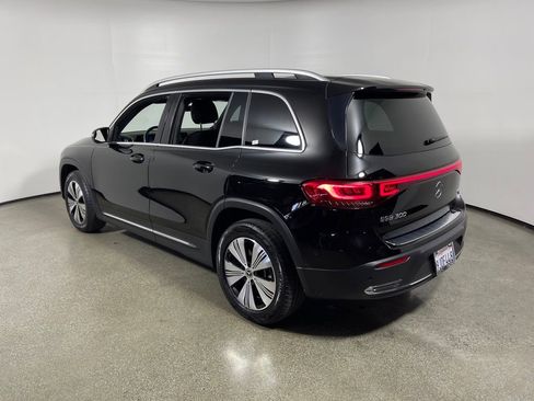 Used 2023 Mercedes-Benz EQB 300 4MATIC image 5