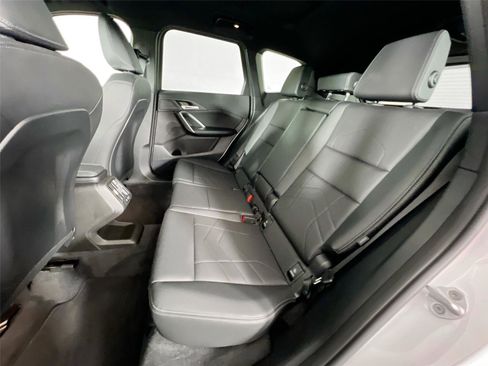 Used 2025 BMW X1 xDrive28i w/ Technology Package image 23