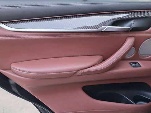 Used 2017 BMW X5 M w/ Executive Package image 32