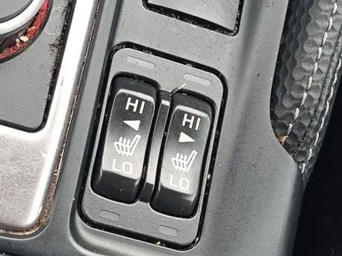 Used 2021 Subaru Forester Limited image 37