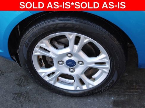 Used 2015 Ford Fiesta SE image 11