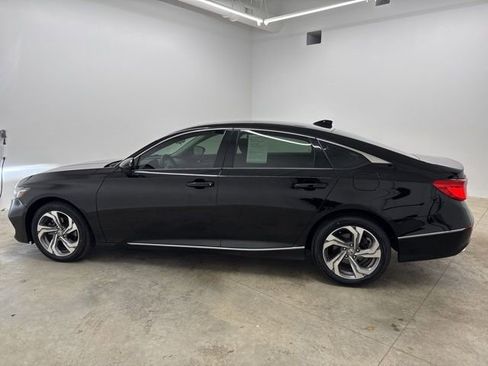 Certified 2018 Honda Accord EX image 8
