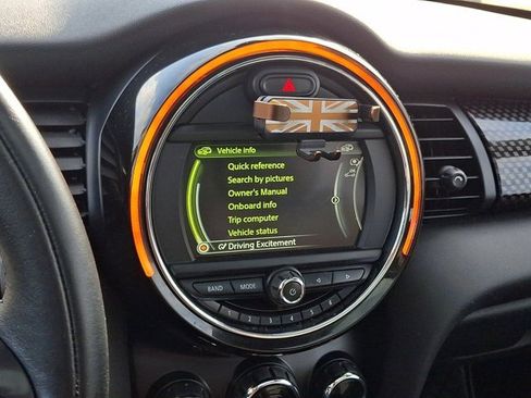 Used 2016 MINI Cooper S image 21