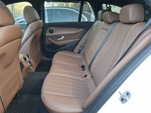 Used 2022 Mercedes-Benz E 450 4MATIC All-Terrain Wagon image 7