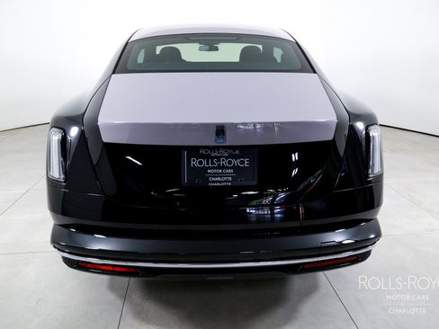 Used 2025 Rolls-Royce Spectre w/ Spectre Launch Package image 9