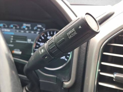 Used 2021 Ford F350 Platinum w/ FX4 Off-Road Package AWD/4WD image 20