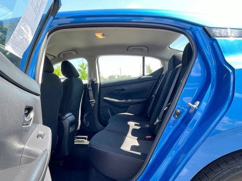 Used 2024 Nissan Sentra SV FWD image 34