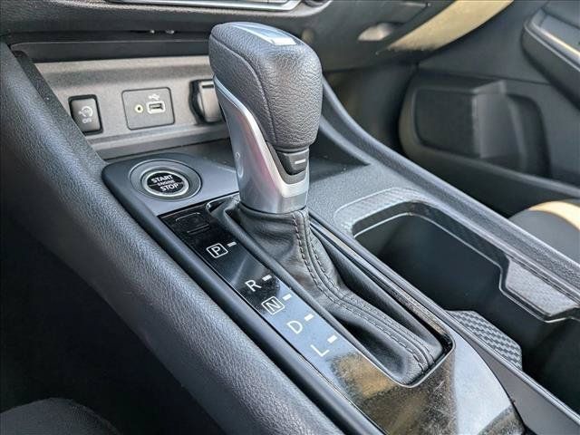 Used 2024 Nissan Sentra S FWD image 17