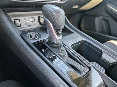 Used 2024 Nissan Sentra S FWD image 17