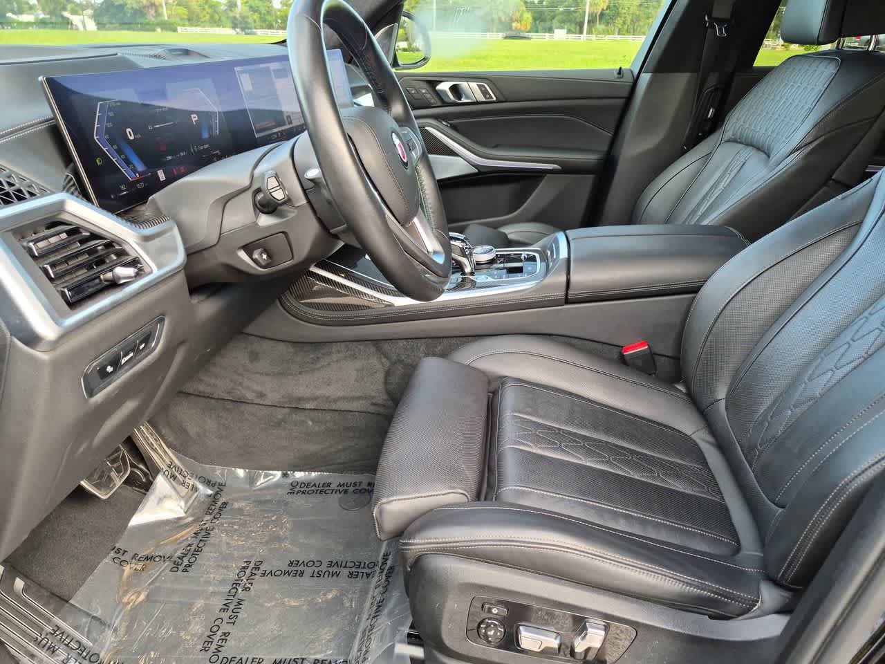 Used 2024 BMW ALPINA XB7 AWD/4WD image 16