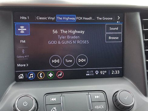Used 2021 GMC Acadia SLE w/ Driver Convenience Package AWD/4WD image 25