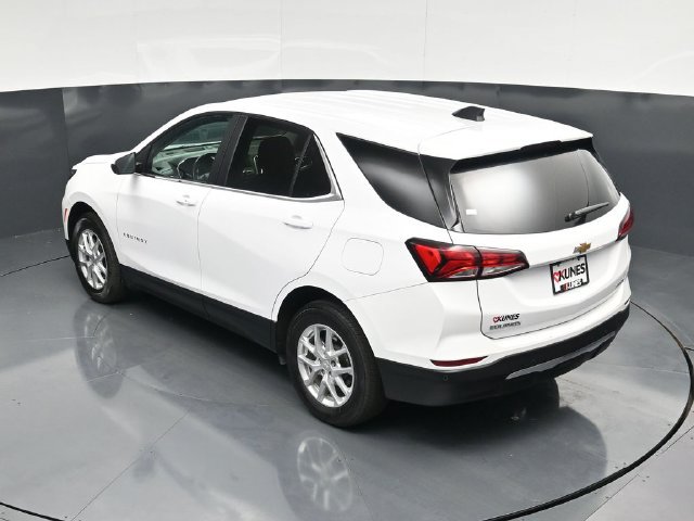 Used 2024 Chevrolet Equinox LT AWD/4WD image 52