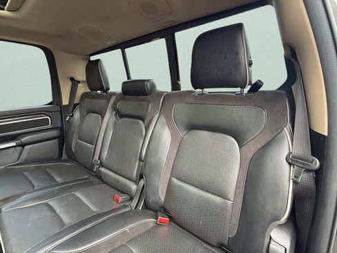 Used 2020 RAM 1500 Laramie AWD/4WD image 24