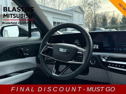 Used 2024 Cadillac Lyriq Sport image 20