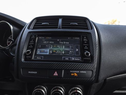 Used 2024 Mitsubishi Outlander Sport ES AWD/4WD image 11
