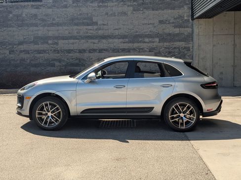 New 2026 Porsche Macan AWD/4WD image 2