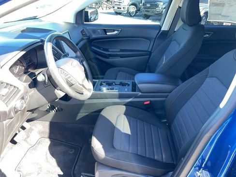 New 2024 Ford Edge SE image 8