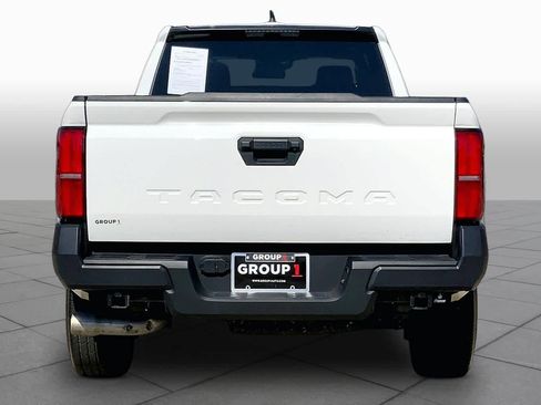 Used 2025 Toyota Tacoma SR RWD image 5