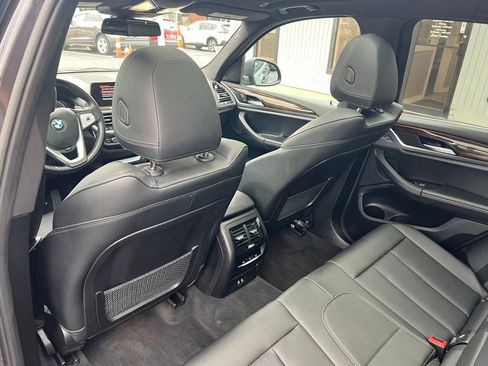 Used 2023 BMW X3 xDrive30i w/ Convenience Package AWD/4WD image 16