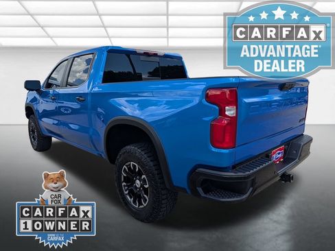 Used 2025 Chevrolet Silverado 1500 ZR2 w/ Technology Package AWD/4WD image 2