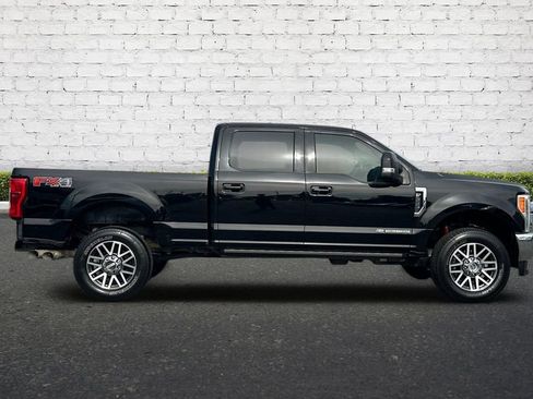 Used 2017 Ford F350 Lariat w/ Lariat Ultimate Package image 3