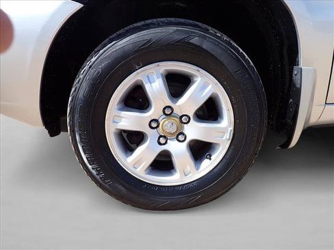 Used 2001 Toyota Highlander 4WD V6 image 6